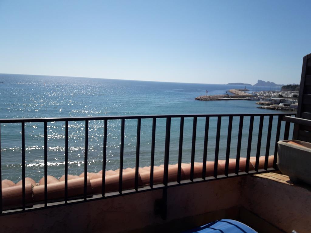 Hotel Chanteplage Saint-Cyr-sur-Mer Exterior foto